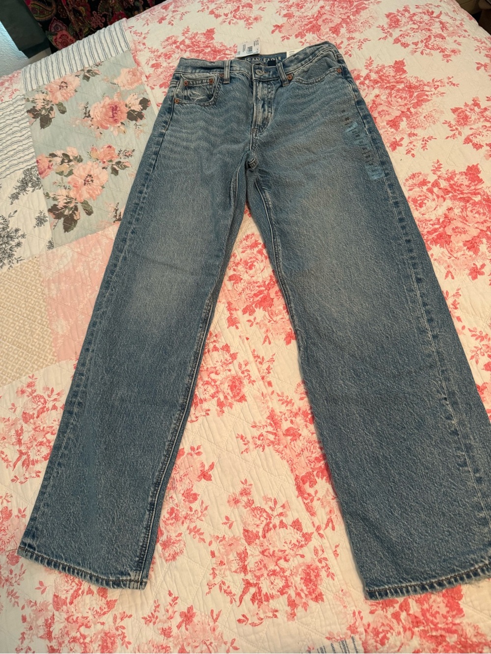 American Eagle Outfitters women’s jeans